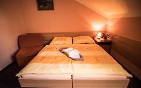 Hotel Holzbecher Ratiborice
